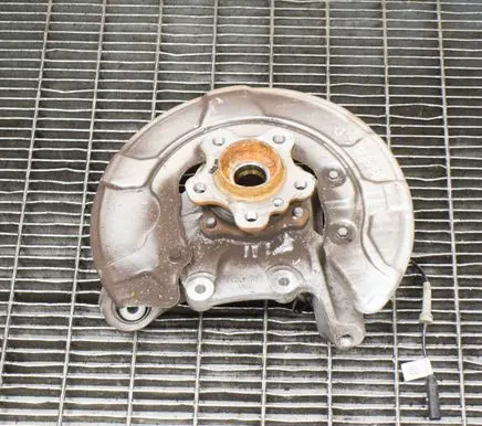 BMW 6 G32 Gran Turismo Rear wheel hub 14786210 6861802