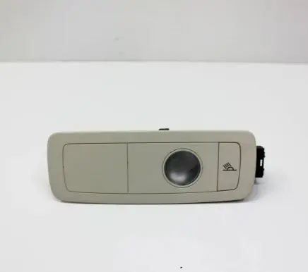 Volkswagen Touareg II Front seat light 7P6947133
