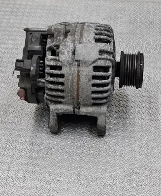 Renault Clio III Generator/alternator 8200660033 17910 0124425071
