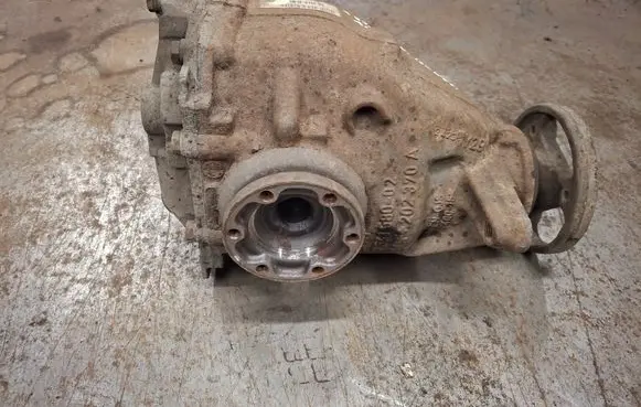 BMW 3 E90 E91 Rear differential 7572804 EAR20V315 8909090714300006