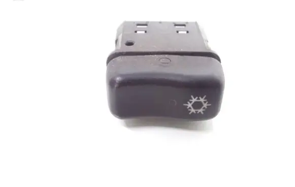 Volkswagen II LT Air conditioning (A/C) switch 0045451607 32031403