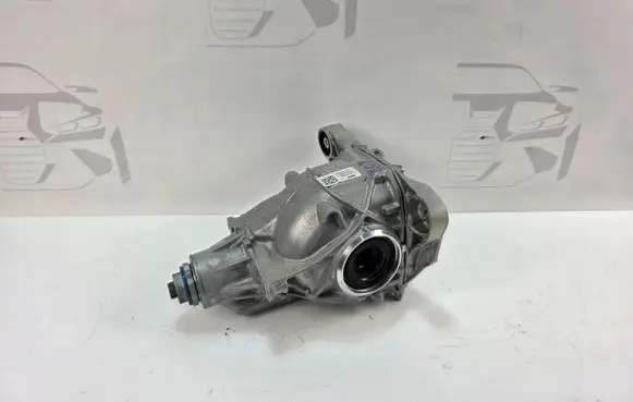 BMW X7 G07 Front differential 8849917