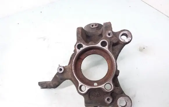 Skoda Superb B6 (3T) Front wheel hub spindle knuckle
