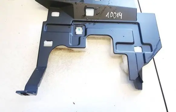 Nissan Leaf I (ZE0) Other interior part 681023nm0a