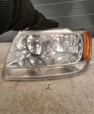 Jeep Grand Cherokee (WJ) Headlight/headlamp
