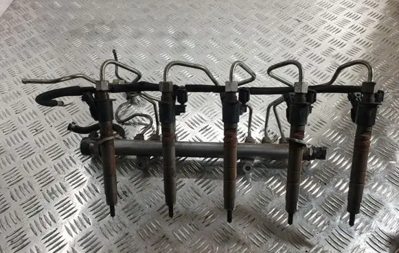 Volvo S60 Fuel injectors set 30777759 31303238 VOLVOS60II20D32011DIESELFUELINJECTORKIT