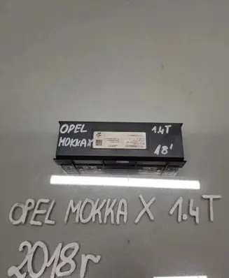 Opel Mokka X Air conditioner control unit module 