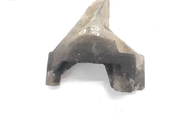 Opel Vectra B Engine mounting bracket 94011A