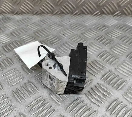 Air conditioning (A/C) expansion valve