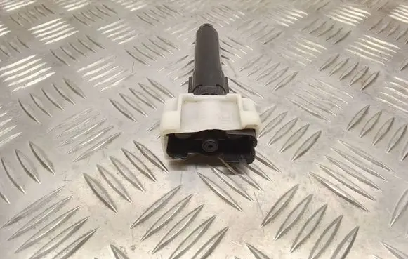 Lexus RX 450H Headlight washer spray nozzle 8520748090