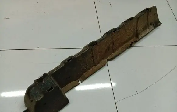 Nissan X-Trail T30 Rear beam 