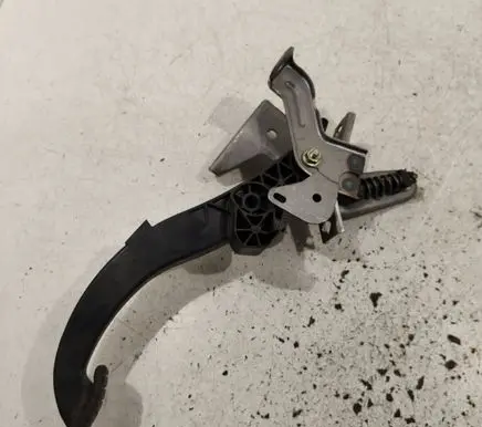 Clutch pedal