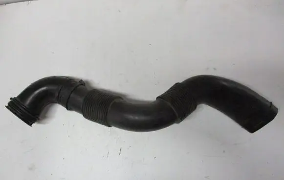 Mini One - Cooper Clubman R55 Air intake duct part 9804246