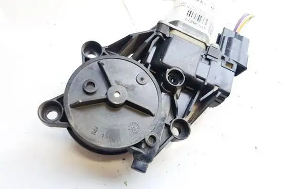 Ford Fiesta Front door window regulator motor 0130822407