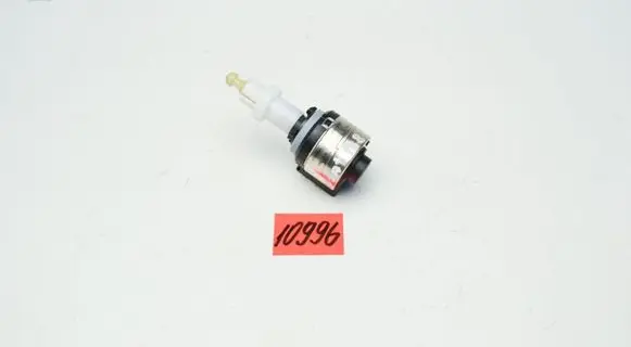 Volkswagen PASSAT B8 Headlight level adjustment motor PL35LA24AFA0