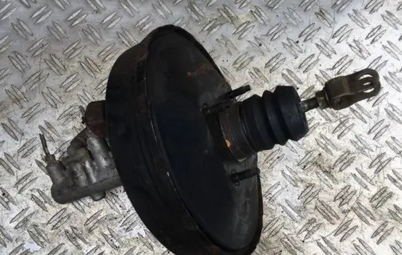 Mitsubishi Lancer Brake booster 83303106