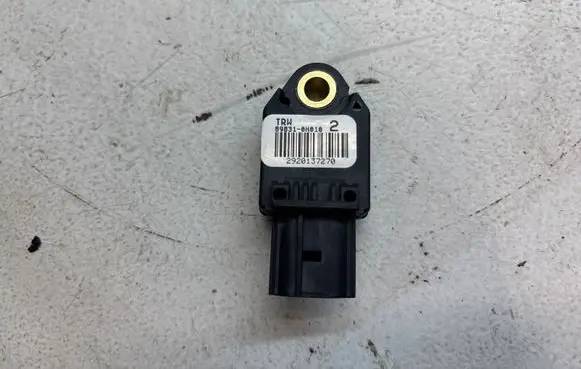 Toyota Yaris Airbag deployment crash/impact sensor 898310H010