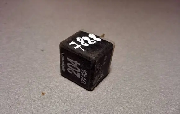 Audi A6 S6 C5 4B Other relay 431951253H