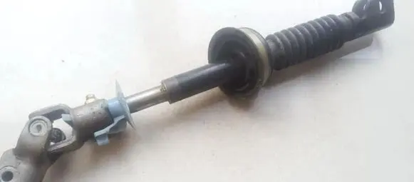 Nissan Pathfinder R51 Steering column universal joint
