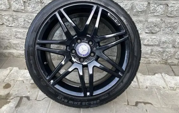 Mercedes-Benz C AMG W204 R18 alloy rim A2044010704