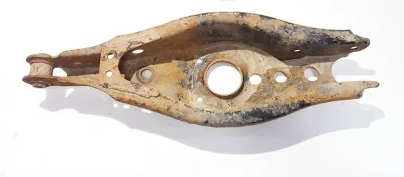 Toyota Avensis T270 Rear upper control arm/wishbone