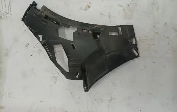 Mercedes-Benz GLA H247 Front bumper mounting bracket A2478854305