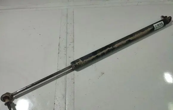 Chrysler Voyager Tailgate/trunk strut/damper 