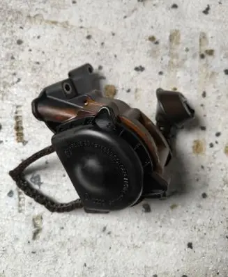 Volkswagen Golf V Oil pump 113670101 03C115105H