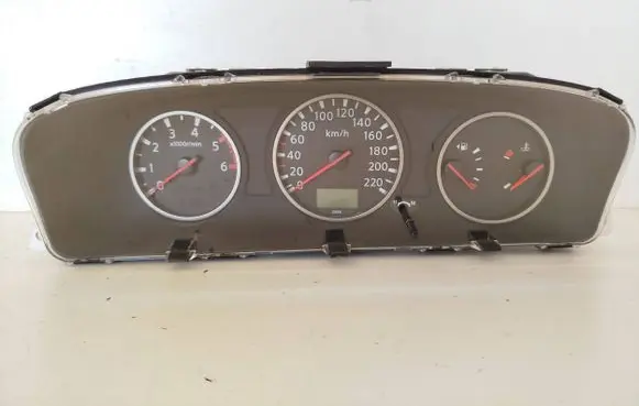 Nissan X-Trail T30 Speedometer (instrument cluster) EQ370 39150145