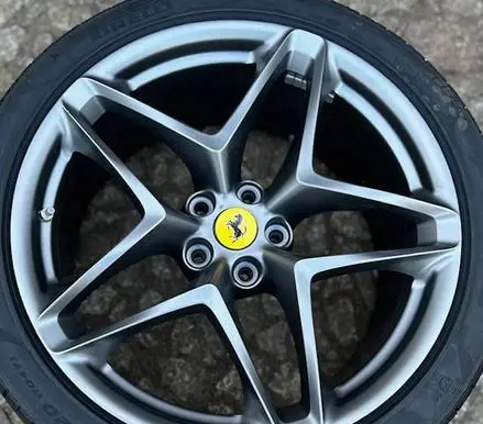 Ferrari Roma R20 alloy rim 866485