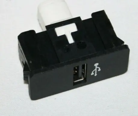 BMW i3 USB socket connector 