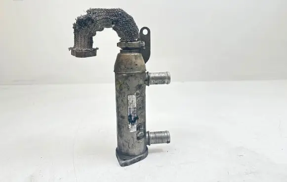 Peugeot 607 EGR valve cooler 215972396