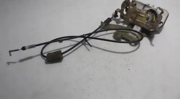 Mazda MPV II LW Rear door lock