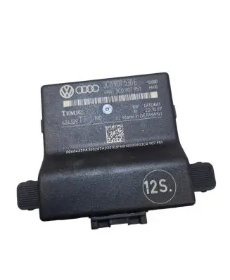 Volkswagen PASSAT B6 Gateway control module 3C0907530E 3C0907951