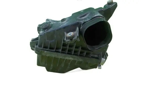 Honda CR-V Air filter box 