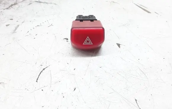 Nissan Micra Hazard light switch 06019