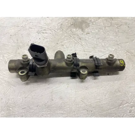 Audi A6 S6 C6 4F Fuel main line pipe 059130089D