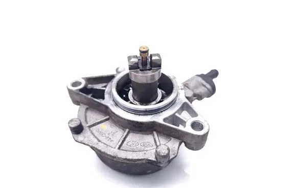KIA Carnival Vacuum pump 