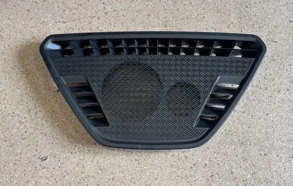 BMW X2 U10 Dash center speaker trim cover 9461459