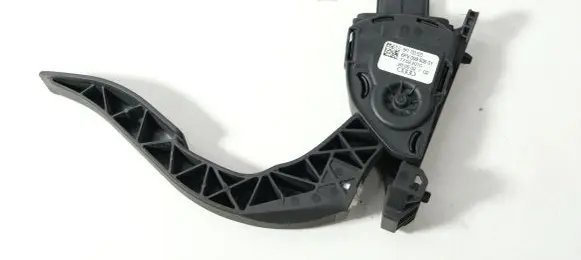 Audi A8 S8 D4 4H Accelerator throttle pedal 8K1723523