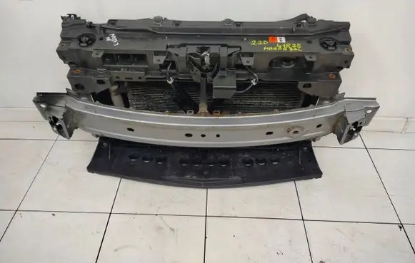 Mazda 3 II Radiator support slam panel 