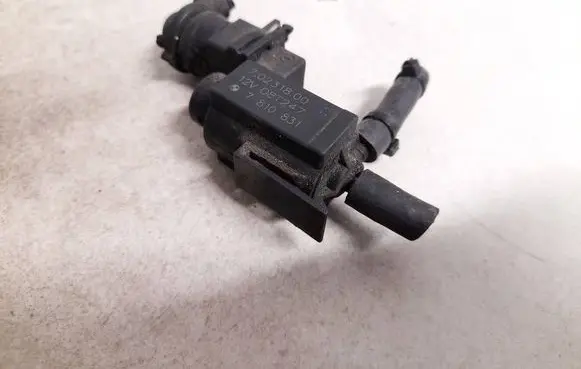 BMW 5 F10 F11 Turbo solenoid valve 70231800 7810831