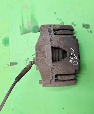 Volvo XC90 Front brake caliper