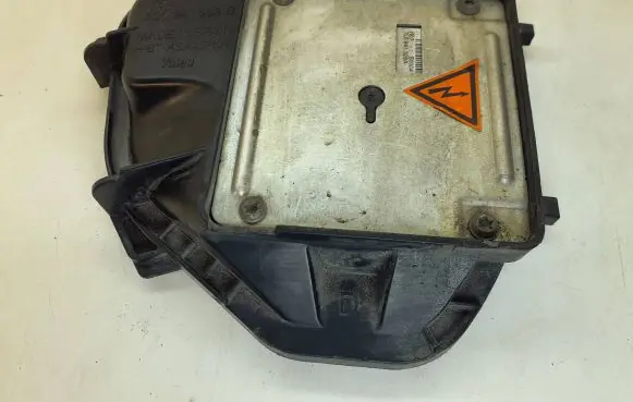 Volkswagen PASSAT B6 Headlight ballast module Xenon 3C0941608B