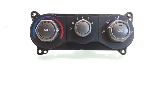Hyundai Matrix Climate control unit 9725017