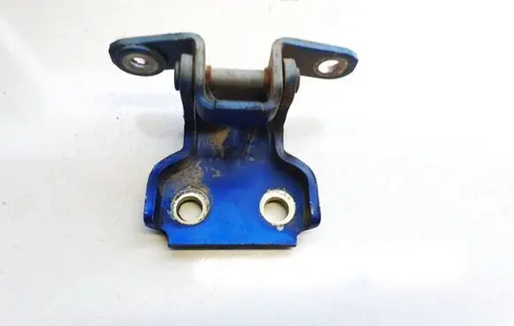Suzuki Ignis Rear door lower hinge