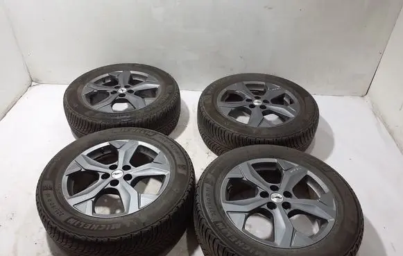 Ford Mach-E I R18 alloy rim 