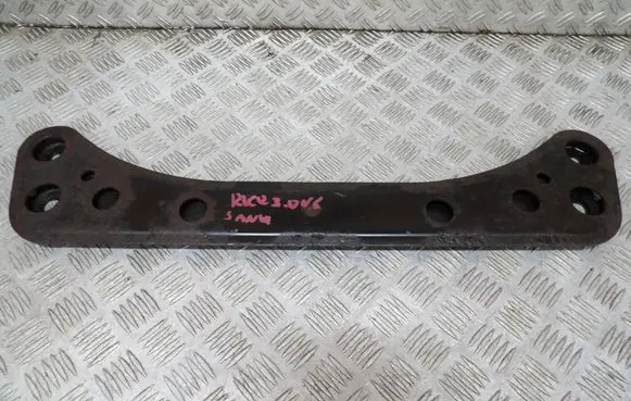 Ford Maverick Engine mount bracket 
