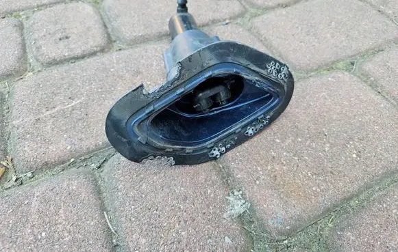 Opel Mokka Headlight washer spray nozzle 95217681