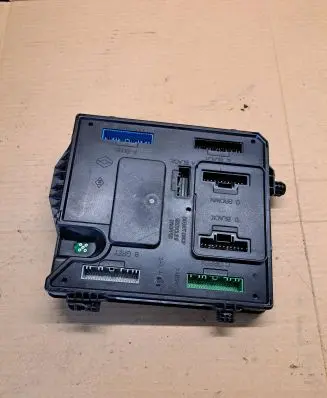 Renault Scenic III - Grand scenic III Comfort/convenience module 284B17715R S180098801A